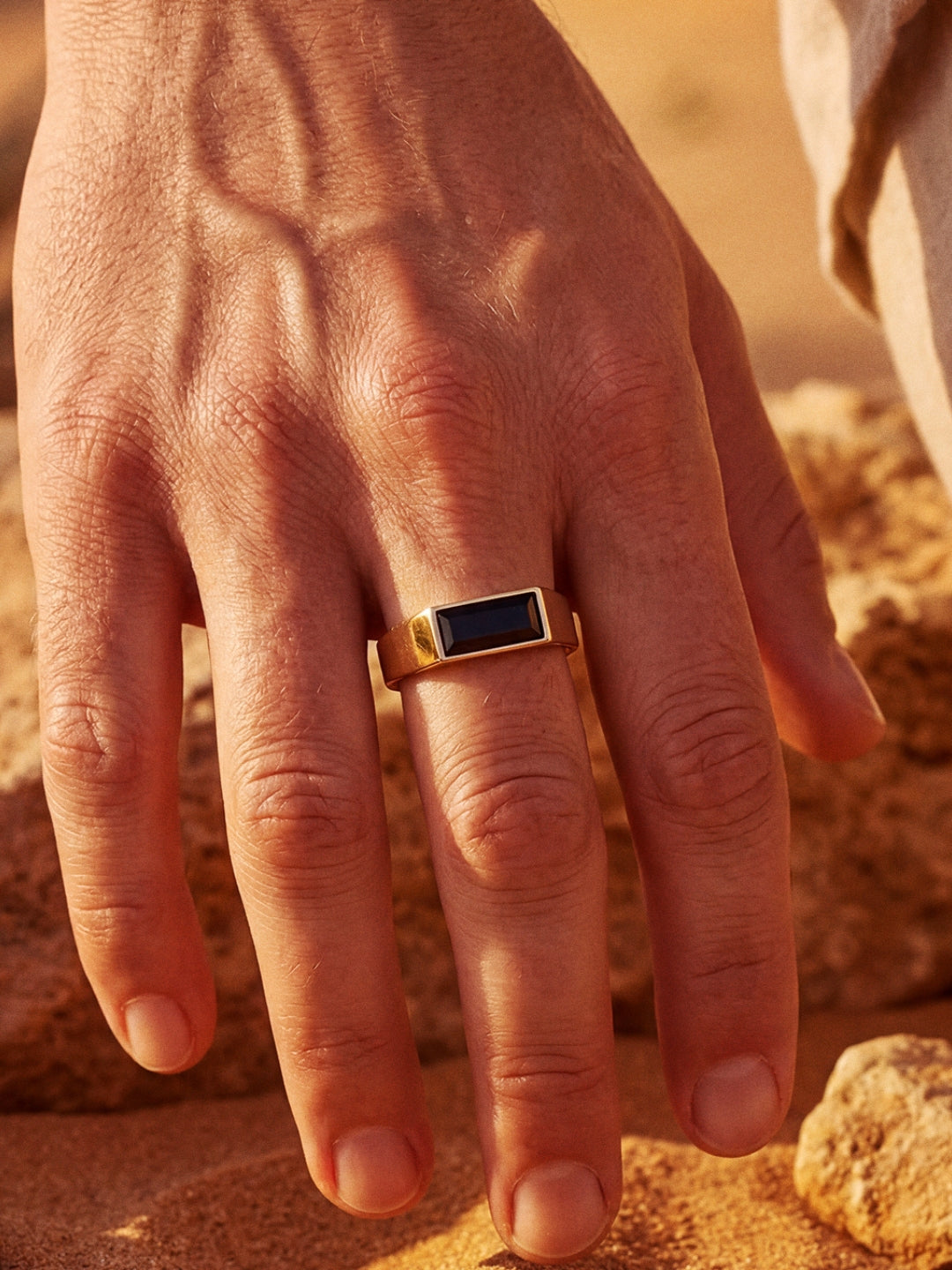 MIDNIGHT COMO RING | 18K Gold